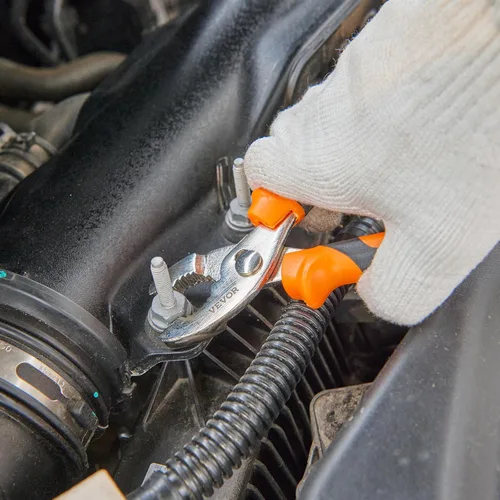 Vista 8 de VEVOR Juego de alicates de 8 piezas, acero de alto carbono - 12", "10", "8" ranura y alicates de Linesman y llave ajustable y bolsa de herramientas