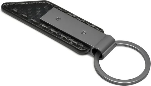Vista 4 de iPick Image Llavero de cuero PU con textura de fibra de carbono con logotipo de Cadillac, con licencia