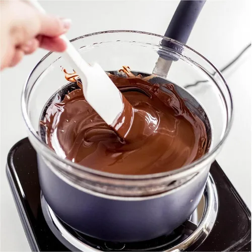 Vista 4 de Merckens - Obleas de chocolate con leche para derretir Bolsa a granel de 2 libras Obleas de revestimiento cremoso para inmersión suave