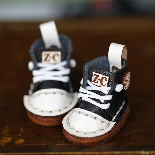 Vista 3 de Zapatos de muñeca High Top Zapatos de cuero hechos a mano para Ob11, Body9, GSC, Pequeños accesorios de muñeca con rótula de 1/12bjd (negro)