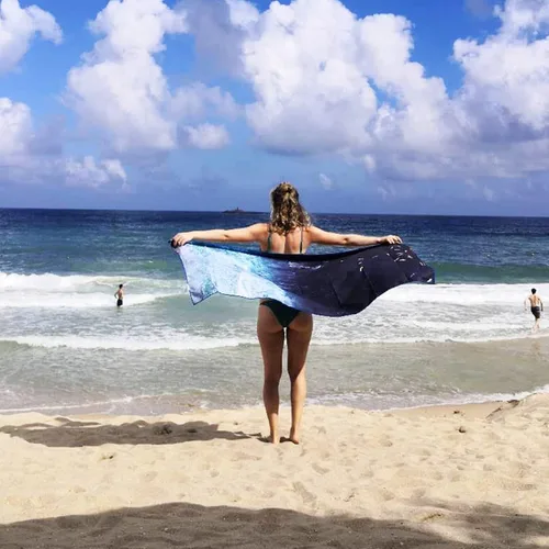 Vista 43 de 4Monster Toalla de playa de microfibra de secado rápido, toalla de viaje ligera súper absorbente para nadadores, toalla de camping sin arena