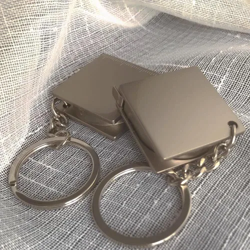 Vista 3 de Llavero multifuncional de 2 piezas de mini regla de metal portátil