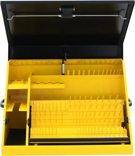 Vista 3 de DeWalt - Caja de herramientas triangular de 30" x 15", acero, color amarillo y negro