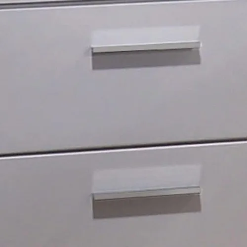 Vista 4 de Acme Muebles Lorimar Mesita de noche de madera con 2 cajones en color blanco