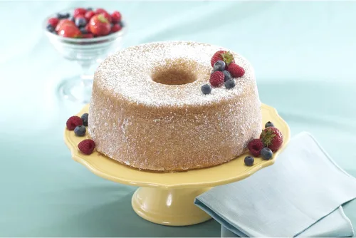 Vista 3 de Nordic Ware Angel Food - Molde para tartas, capacidad de 18 tazas, termómetro reutilizable para tartas, color plateado