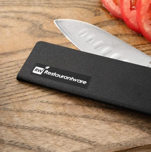 Vista 10 de Restaurantware Protector de cuchilla de plástico negro para cuchillos, se adapta a Santoku y cuchillo de chef, 8.5 x 2 pulgadas, forro de fieltro, a
