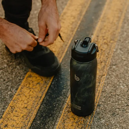 Vista 2 de BOTTLE BOTTLE Botella de agua de 24 onzas aislada, botella de agua deportiva de acero inoxidable con popote y tapa ajustable Organizador diario