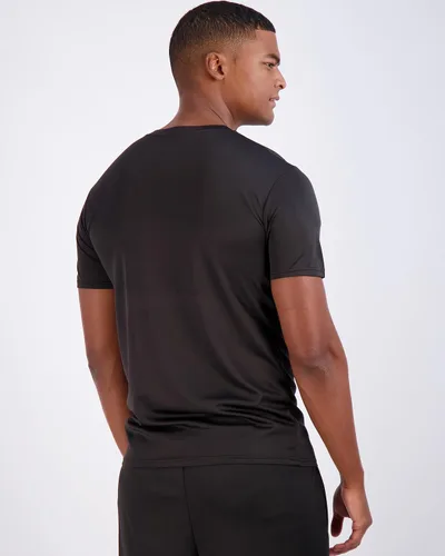 Vista 4 de Real Essentials Paquete de 5 Camiseta deportiva de manga corta para hombre, de secado rápido, elástica, ultra suave, transpirable, de malla