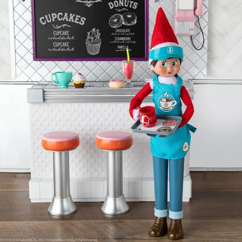 Vista 6 de The Elf on the Shelf MagiFreez Cocoa para llevar - Dale a tu elfo explorador poder mágico de pie - El elfo explorador no está incluido