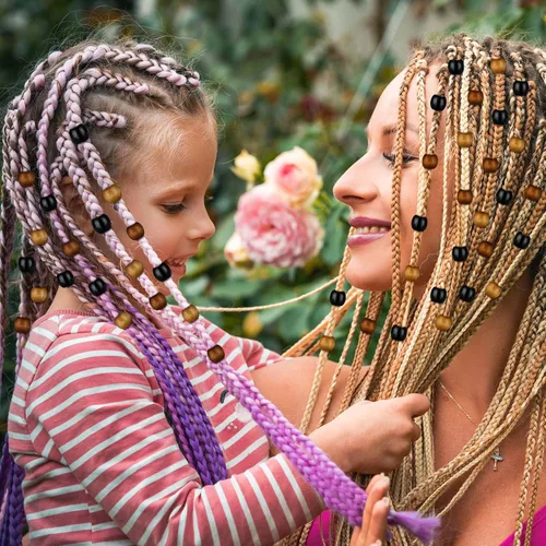 Vista 4 de Dingion Juego de 1055 cuentas de madera para el cabello, 600 cuentas de madera de barril