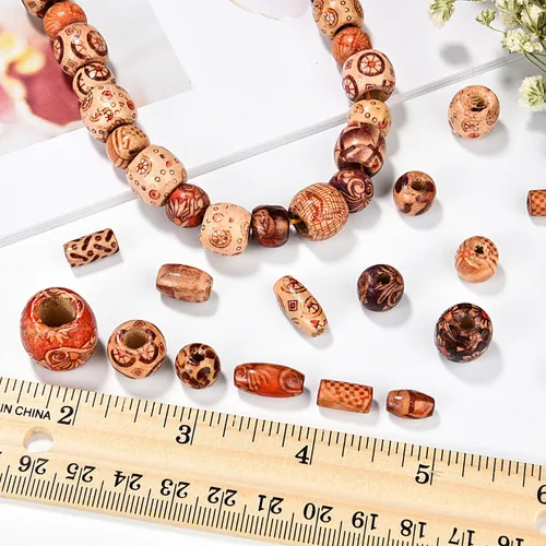 Vista 5 de Bememo - 400 piezas de cuentas de madera impresas de varias formas, cuentas de madera sueltas para hacer joyas, pulseras, collares, manualidades