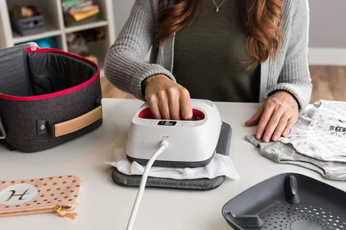 Vista 8 de Cricut EasyPress - Alfombrilla (8" x 10"), resistente y protectora para máquinas de prensa de calor, HTV y proyectos de planchado, alfombrilla