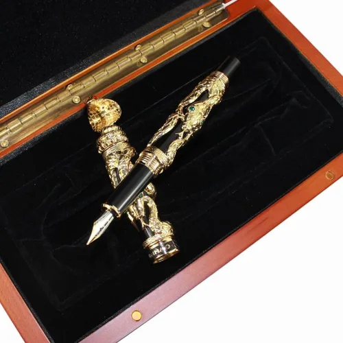 Vista 3 de Gullor Pluma estilográfica con patrón 3D de serpiente negra y dorada, nuevo en caja