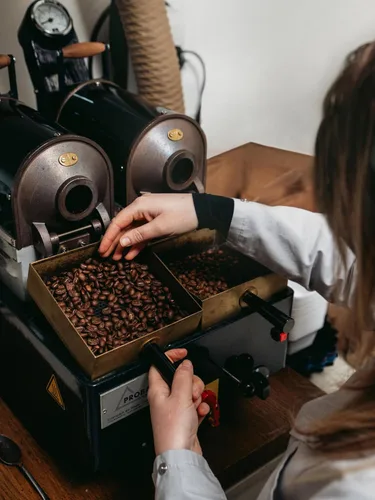 Vista 5 de Bristot Lungo Americano Cápsulas de café – tostado medio – Compatible con máquina original Nespresso – 100% aluminio reciclable – Paquete de 10