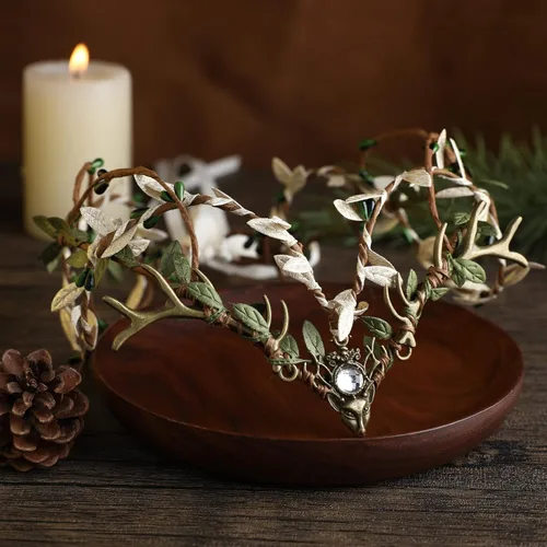 Vista 4 de MOSTORY Orejas de elfo con diadema, corona de bosque, orejas de hada y ramitas verdes, disfraz de cosplay para mujer