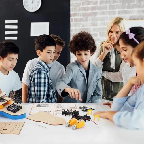 Vista 4 de Barco a control remoto, kit de construcción para niños de 8 a 12 años, bote de remo, kit de ciencia STEM para niños y niñas