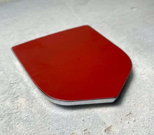 Vista 4 de Autogem Emblema de compuerta trasera para camión RAM 2006-2018 - Acabado negro, plástico duradero, fácil instalación adhesiva