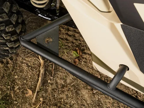 Vista 7 de SuperATV Tree Kickers para Can-Am Maverick X3 MAX Ver ajuste Fabricado con tubo de acero de 1.75 pulgadas de diámetro Acabado de recubrimiento