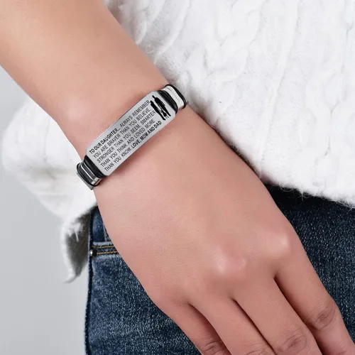 Vista 2 de Pulsera inspiradora con texto en inglés "To My Daughter", pulsera ajustable grabada para regalar a hija de papá y mamá