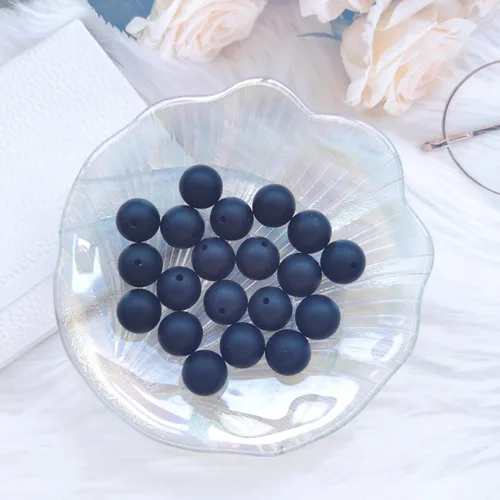 Vista 9 de JNwhy Cuentas de silicona para hacer llaveros, kit de cuentas a granel para manualidades hechas a mano (negro, rojo, blanco)