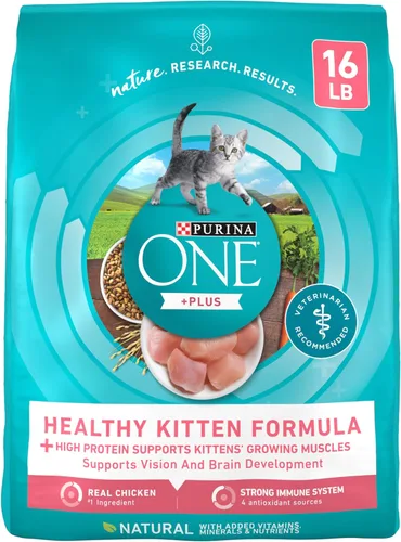 Vista 13 de Purina ONE - Alimento seco natural para gatitos, alto contenido en proteína, fórmula +Plus saludable - Bolsa de 3.5 libras
