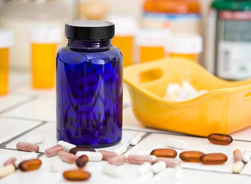 Vista 4 de JUVITUS Botella empacadora de plástico azul cobalto de 8 onzas con tapa negra (paquete de 6) a prueba de olores