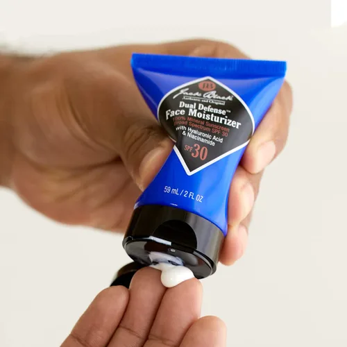 Vista 4 de Jack Black Crema hidratante facial Dual Defense - Protector solar 100% mineral de amplio espectro SPF 30