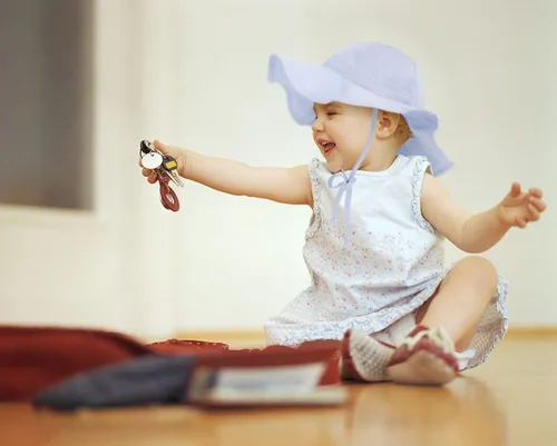 Vista 5 de SimpliKids Sombrero de sol para bebé de ala ancha con protección solar UPF 50+ UV Ray