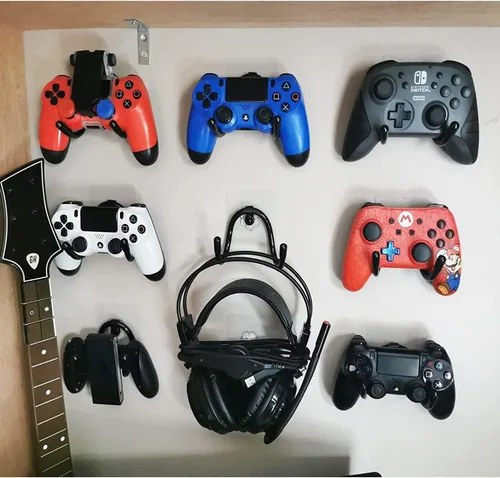 Vista 4 de Pmsanzay Paquete de 3 soportes universales autoadhesivos para controladores de juegos, soporte de montaje en pared, soporte para Xbox One PS4 Switch