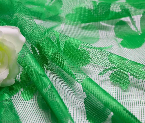 Vista 3 de asunflower Mantel rectangular de encaje con trébol verde, 60 x 84 pulgadas, para decoración de mesa del día de San Patricio con mantel bordado