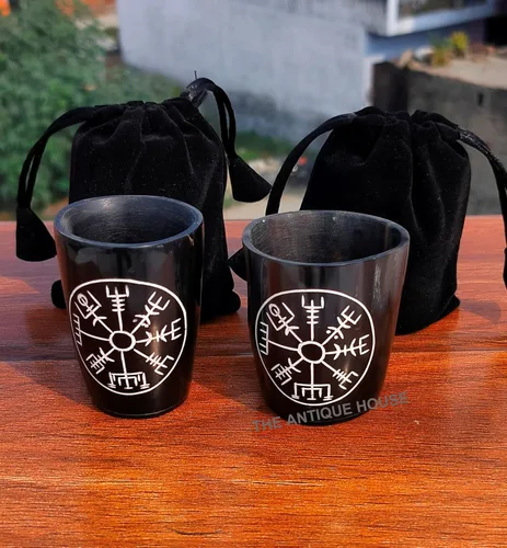 Vista 3 de Viking Drinking - Taza de cristal corta medieval auténtica con cuerno de cristal, vaso de whisky y vodka hecho a mano, de 3 pulgadas, con bolsa