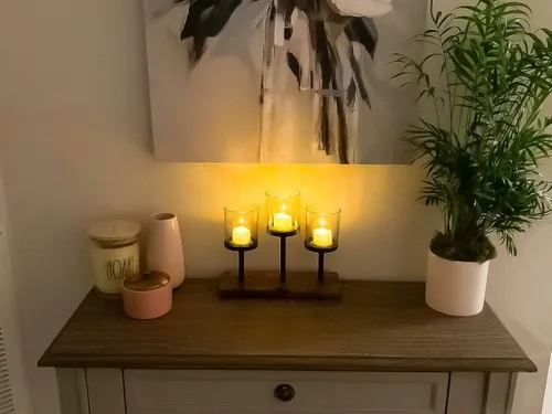 Vista 3 de Le'raze Elegante y decorativo portavelas votivas, 3 vasos votivos de vidrio en base de madera/bandeja para decoración de boda mesa de comedor