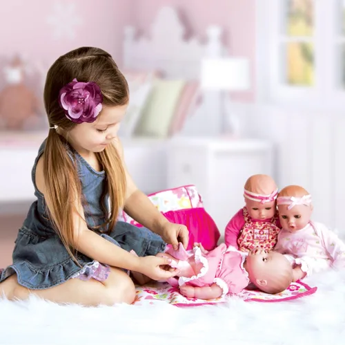 Vista 6 de Adora Play Time Babies Collection, muñeca de bebé de 13 pulgadas con ropa y accesorios para muñecas, hecha con aroma a polvo de bebé dulce y cuerpo