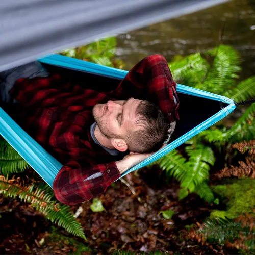 Vista 6 de Wise Owl Outfitters Toldo para Hamaca – Funda de lona impermeable para acampar con estacas de tienda de campaña y bolsa de transporte, refugio