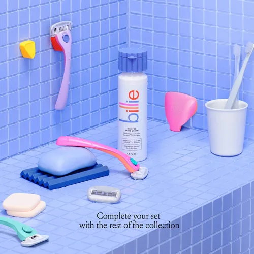 Vista 7 de Billie Kit de afeitado para mujer - Maquinilla de afeitar para mujer + 4 repuestos de maquinilla de afeitar de 5 hojas + soporte magnético + estuche