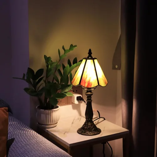 Vista 7 de Small Tiffany Table Lamp Amber Green Stained Glass Desk Lamps 6X6X14 Inch Bronze Resin Base Antique Mini Accent Light