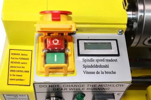 Vista 8 de Erie Tools 7 x 14 Precision Bench Top Mini Metal Milling Lathe Variable Speed 2500 RPM & Digital Readout with 5 pc. Cutter Kit