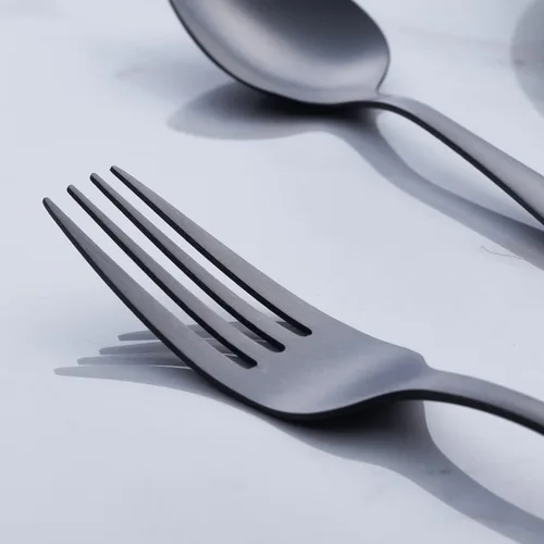 Vista 5 de GoGeiLi Juego de cubiertos negros mate, 24 piezas, acero inoxidable, acabado satinado, servicio para 6, apto para lavavajillas