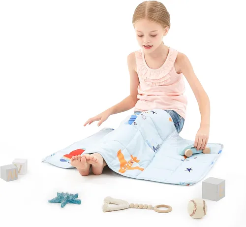 Vista 31 de HOSUKKO - Manta con peso, manta pesada color gris de 5 libras, manta transpirable (36 x 48 pulgadas, 5 libras)