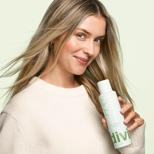Vista 6 de Divi Dry Shampoo Duo – Incluye champú seco de tamaño completo y tamaño de viaje – Refresca instantáneamente el cabello, absorbe el aceite y añade