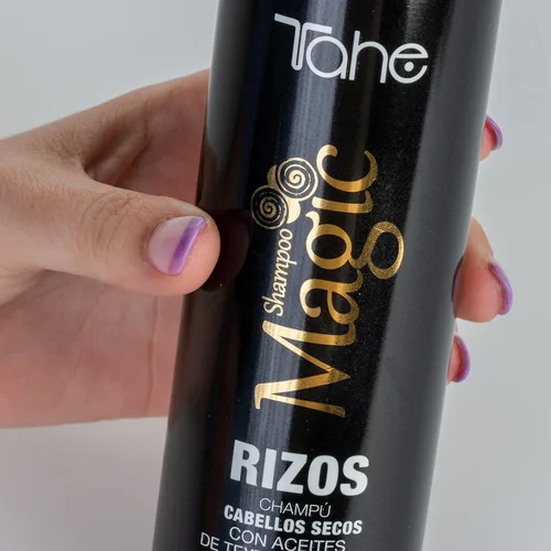 Vista 2 de Tahe Champú Magic Rizos para Cabello Seco y Rizado - Efecto Hidratante Antiencrespamiento, 10.1 fl oz