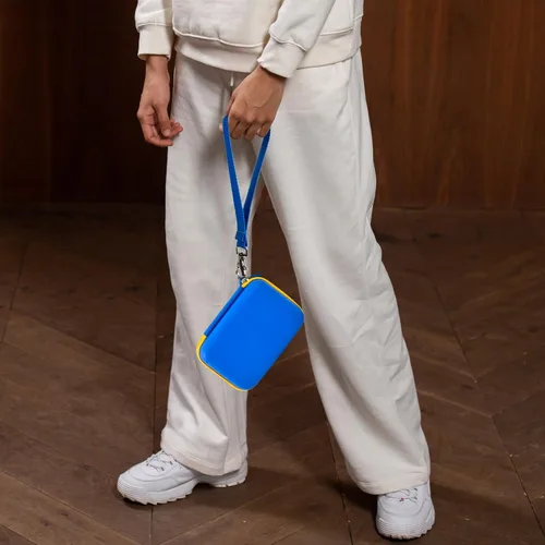 Vista 7 de Comecase Hard Case for G350/ RG353V/ RG353VS/ R36S/ for Atari Super Pocket Retro Handheld Game Console with Mesh Pocket, Handheld Emulator Storage