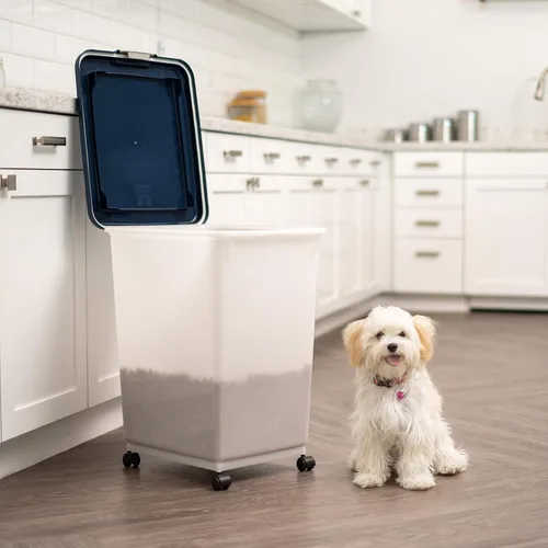 Vista 8 de IRIS USA - Recipiente hermético de 50 libras/69 cuartos de galón. IRIS USA WeatherPro - Contenedor hermético para alimentos para mascotas, con Azul