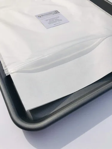 Vista 3 de Papel pergamino sin blanquear 12x16 para hornear 200 medias hojas