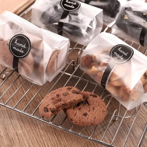 Vista 2 de Bolsas de galletas YunKo para regalo Bolsas de celofán transparentes para golosinas Bolsas mini para pan, pastel Bundt, empaque de bombas