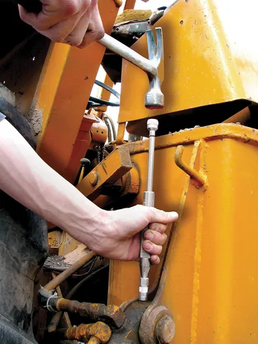 Vista 3 de Innovative Products of America (7862) Kit de rejuvenecimiento de juntas de grasa Modelo profesional para eliminar la grasa endurecida de ejes