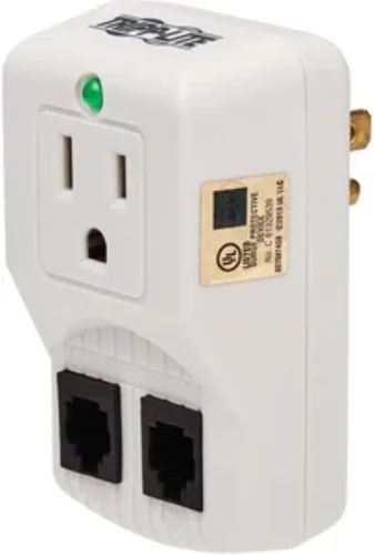 Vista 4 de Tripp Lite, estabilizador de corriente de 2 salidas con 4 puertos de carga USB (4,8 A total), cable de 6 pies (TLP26USBB). 1 enchufe + TEL