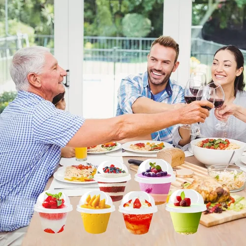 Vista 5 de Szsrcywd Paquete de 100 tazas transparentes de postre de 6 onzas con tapas de cúpula, vasos desechables de plástico para yogur (sin agujeros)