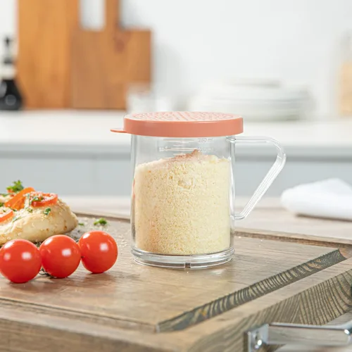Vista 6 de Restaurantware RW Base - Mezclador de especias de plástico transparente de 10 onzas, 1 coctelera reutilizable para frotar en seco, incluye tapa