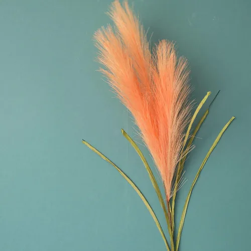 Vista 4 de Hierba artificial de las pampas, 6 piezas de 39 pulgadas de largo de tallo común, fragmitas de caña común, decoración bohemia de habitación (naranja)